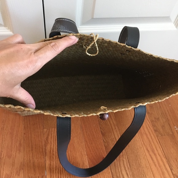 Handmade Straw Tote, NEW - Picture 4 of 5